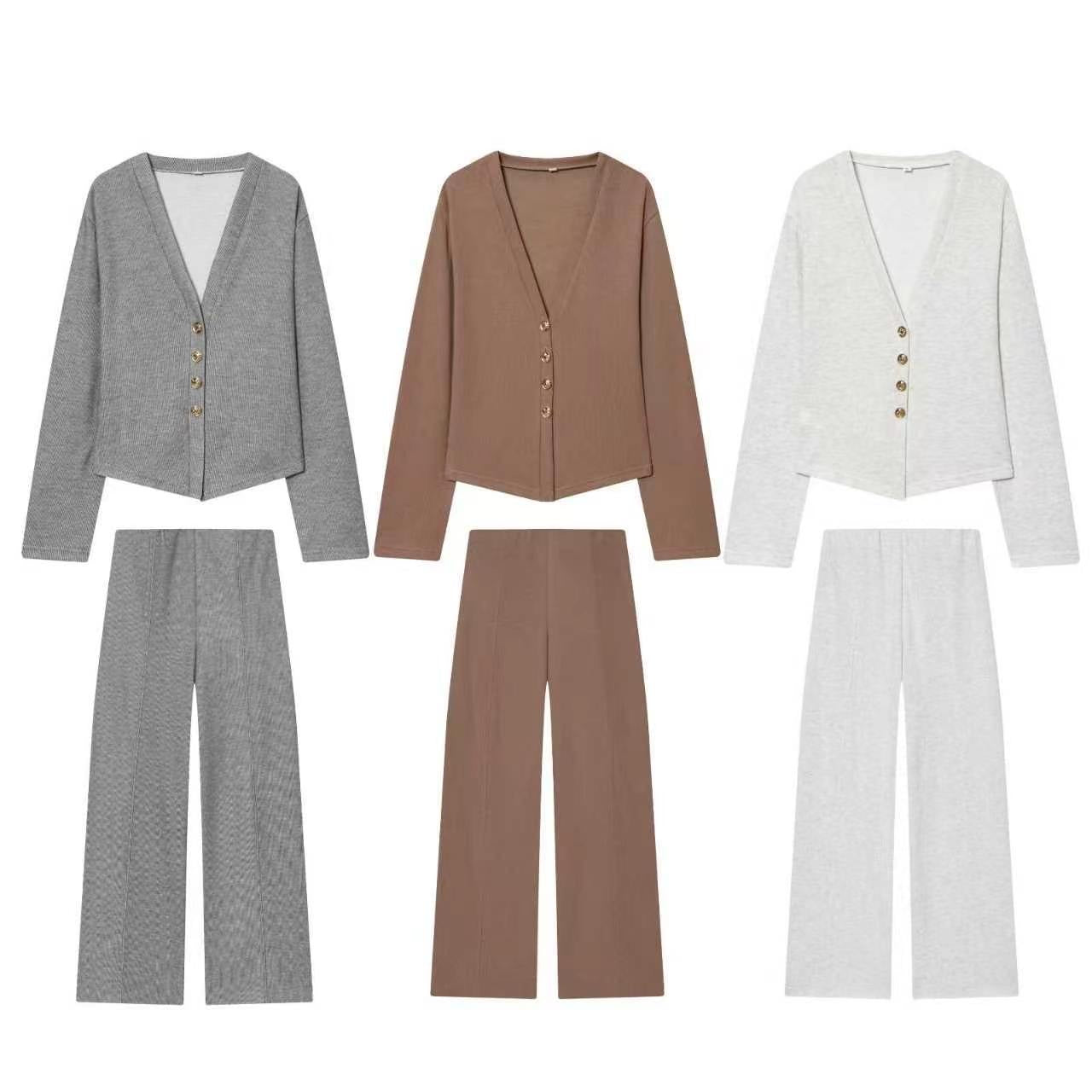 Button knit set
