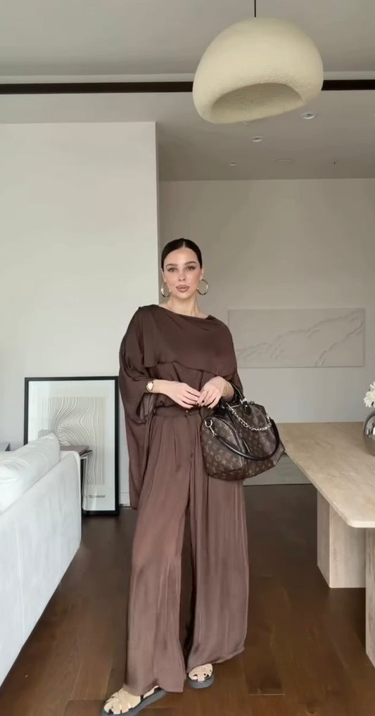 Ruffle blouse and pants set