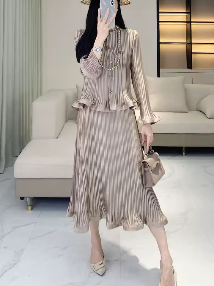 Pleated jacket & dress set