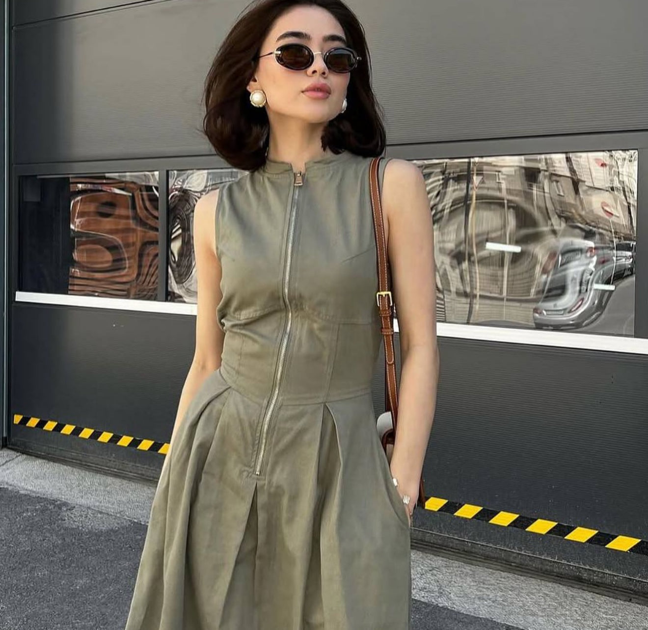 Zipper pleated long dress