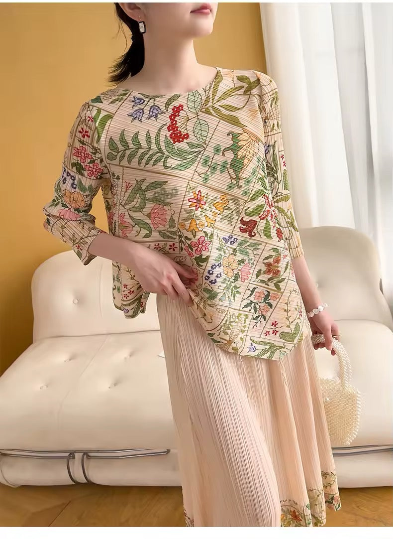 Printed pleated top and skirt set