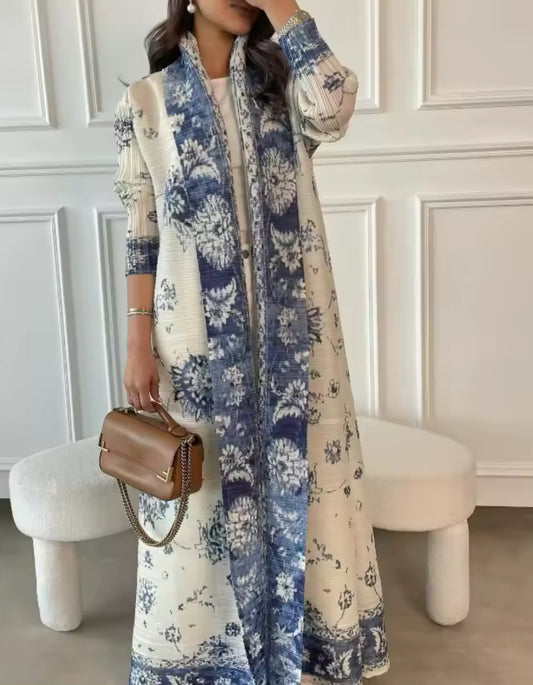 Printed pleated throw