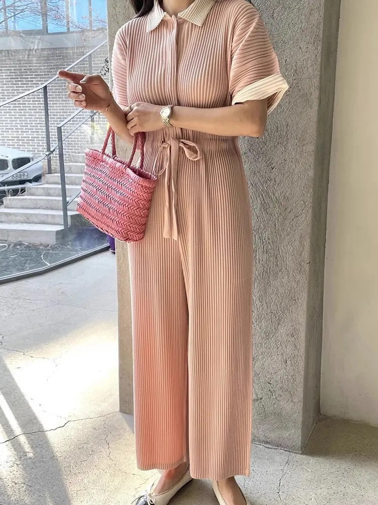 Contrast pleated jumpsuit