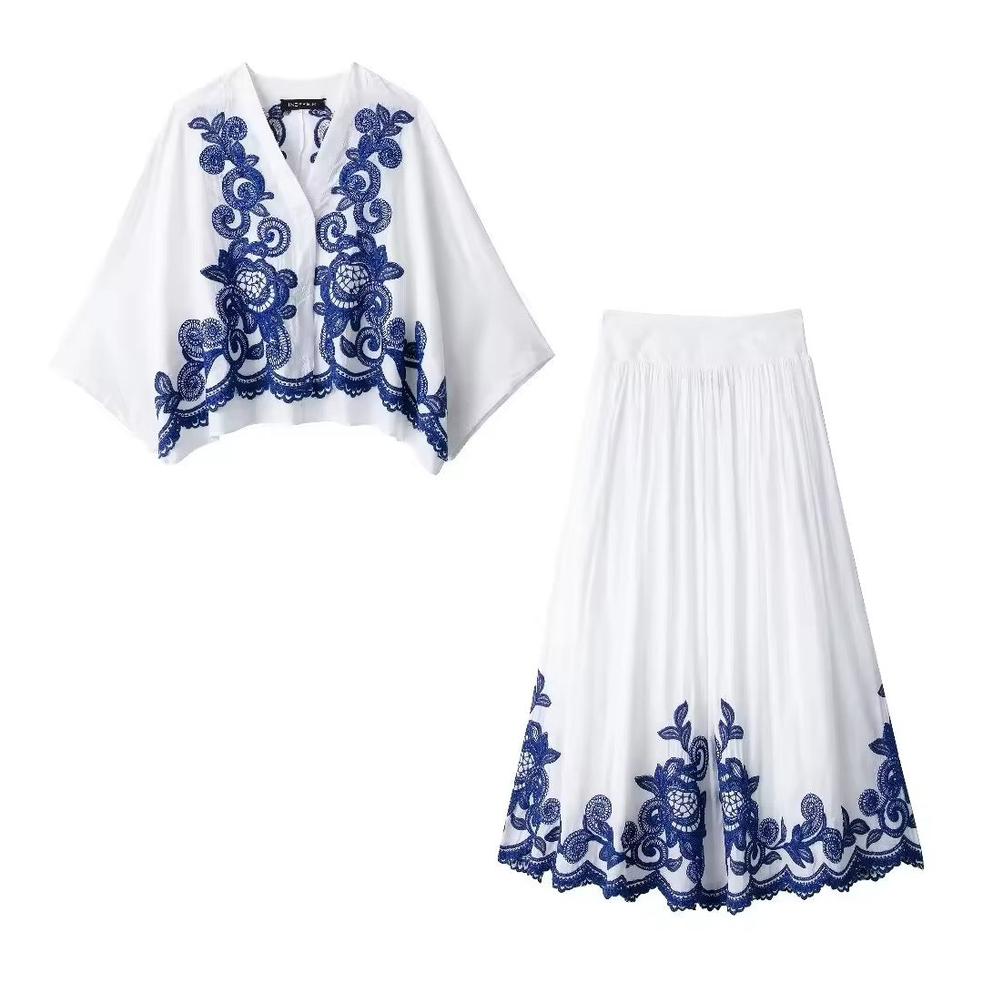 Embroidery blouse and skirt set