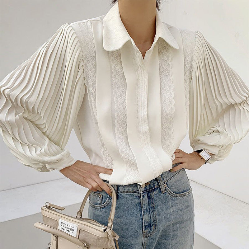 Pleated sleeve lace blouse