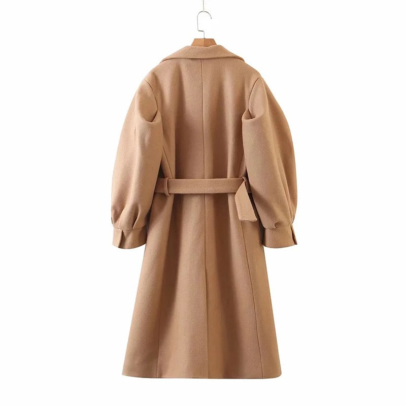 Lantern sleeve collar coat