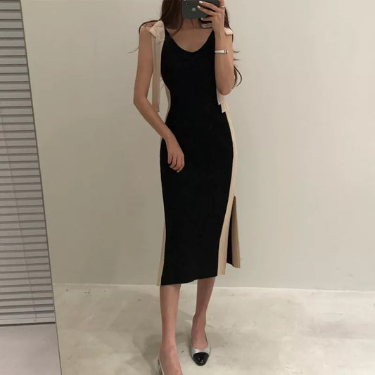 Knitted sleeveless dress