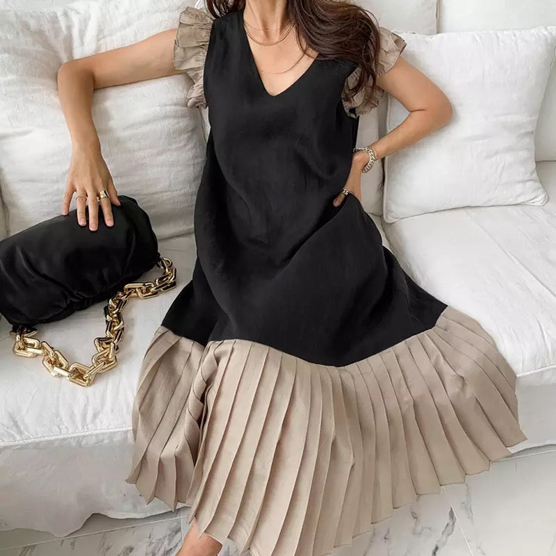 Ruffle sleeve pleated dress