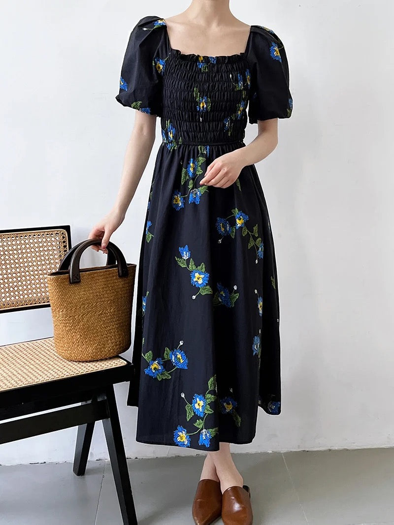 Puff sleeve printed dress